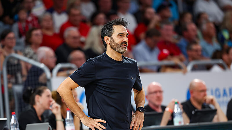 Bamberg Baskets - Basketball Löwen Braunschweig Headcoach Jesus Ramirez ist seit knapp vier Jahren Trainer der Basketball Löwen Braunschweig.