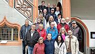 Die Forchheimer Delegation vor dem Rathaus in Pößneck.