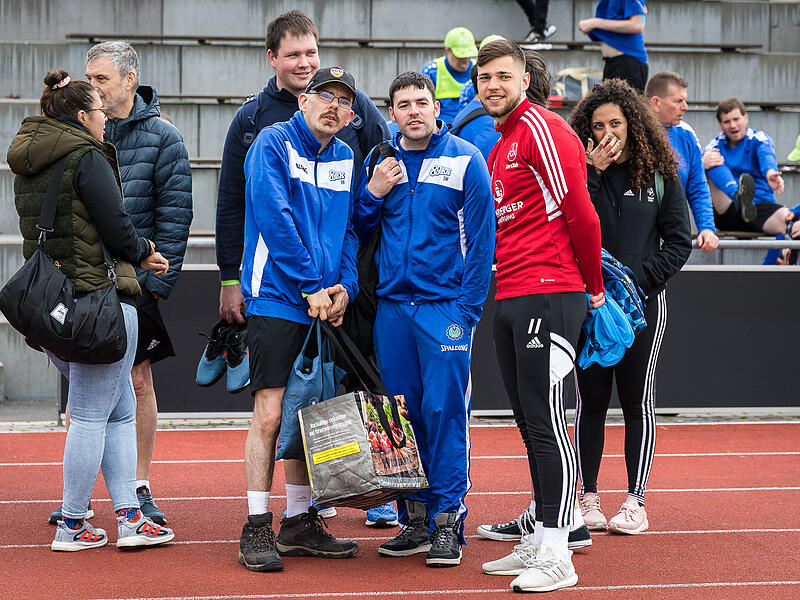 1. FC N&uuml;rnberg bolzt mit dem Special-Olympics-Team Deutschland in Herzogenaurach 2023