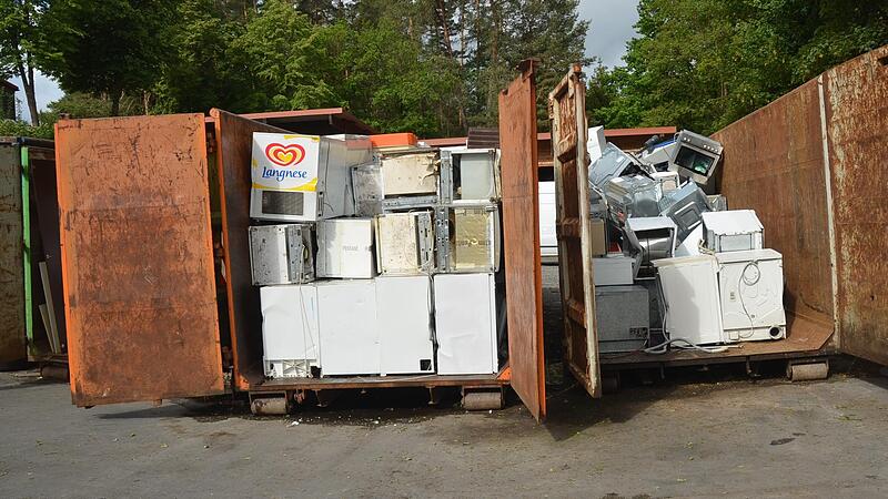 Im Wertstoffhof Birkach klagt man schon lange &uuml;ber zu wenig Platz. Die Vorbereitungen f&uuml;r einen Neubau laufen auf Hochtouren, n&auml;chstes Jahr soll es losgehen.