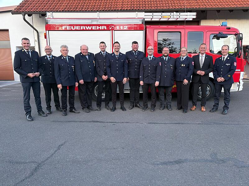 Aktiver Dienst bei der Feuerwehr Geroda/Platz Aktiver Dienst bei der Feuerwehr Geroda/Platz