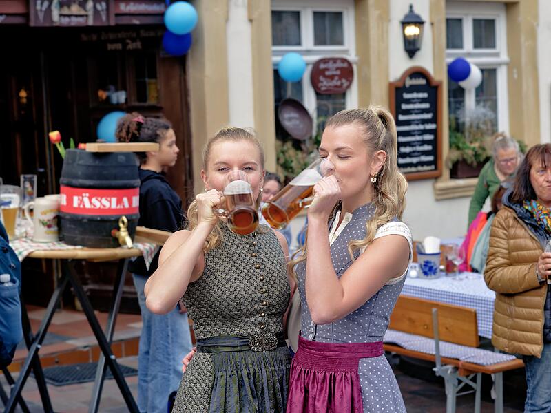 Das Freibier am Set wurde genossen.