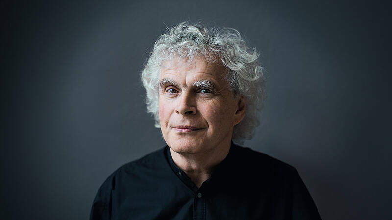Simon Rattle hat das Symphonieorchester des Bayerischen Rundfunks vor einem Jahr &uuml;bernommen.Antikmarkt 2024 am 3. Oktober in Bamberg