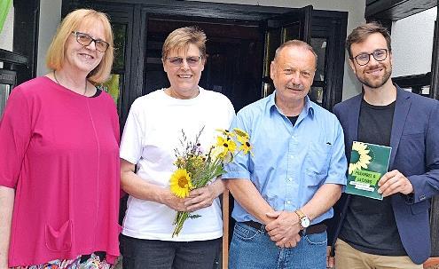 Der neu gewählte Vorstand mit MdB Johannes Wagner.