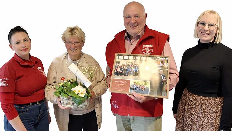 Stellvertretende Vorsitzende Anna Rauh, ausgeschiedene Kassiererin Annemarie Tremel, als Vorsitzender ausgeschieden Peter Tremel, neue Erste Vorsitzende Katrin Wagner (von links). Stellvertretende Vorsitzende Anna Rauh, ausgeschiedene Kassiererin Annemarie Tremel, als Vorsitzender ausgeschieden Peter Tremel, neue Erste Vorsitzende Katrin Wagner (von links).