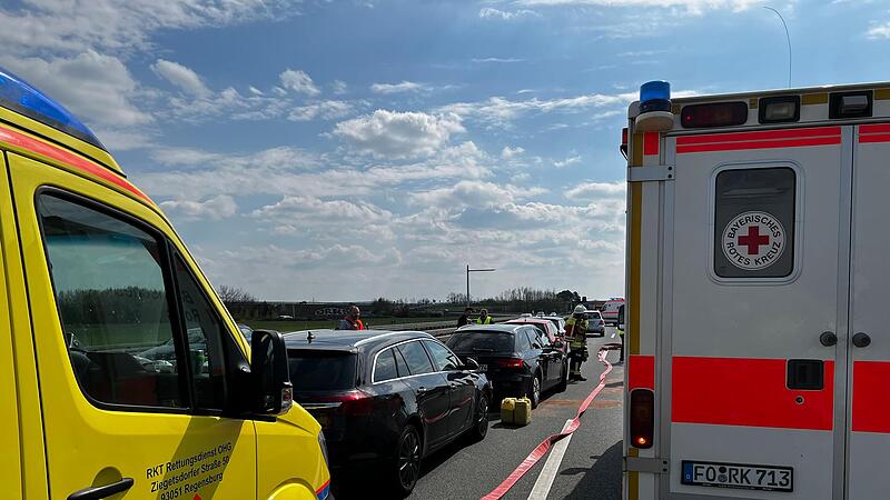 Auf der A 73 bei Zapfendorf kam es aufgrund des Unfalls zu starken Behinderungen.