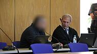 Der Angeklagte mit seinem Anwalt Michael Linke am fünften Prozesstag.