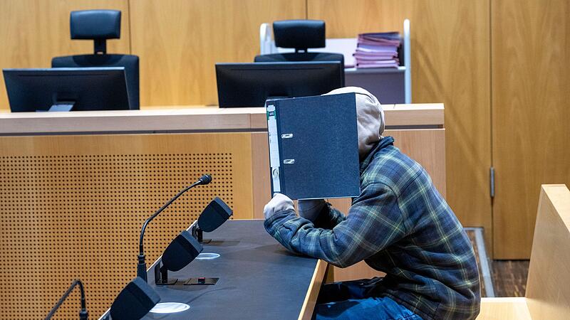 Prozess wegen mutmaßlicher Rachetat an dreifacher Mutter Prozess wegen mutmaßlicher Rachetat an dreifacher Mutter