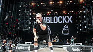 Opener für Festivaltag 2 bei Rock im Park: Die H-Blockx, die in den 90er Jahren mit ihren Crossover-Alben durchstarteten und seitdem auf der Bühne stehen.