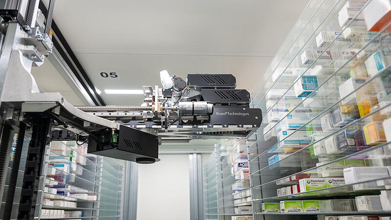 Medikamenten-Automat: Itzgrund-Apotheke modernste im Land