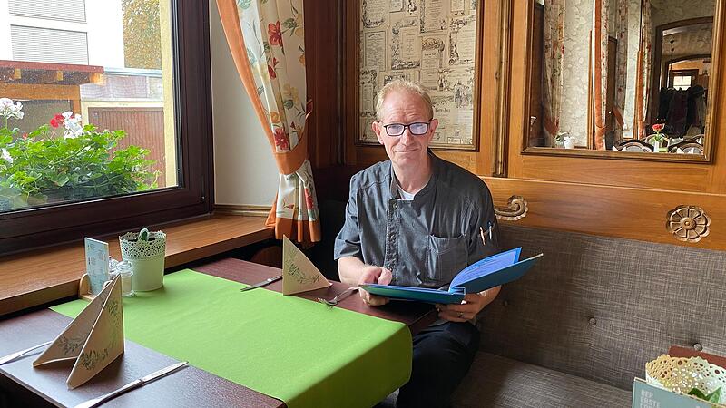 Christian D&ouml;sch, Inhaber des Bayerischen Hofs in Bad Kissingen, hofft, dass es keine Steuererh&ouml;hung geben wird.