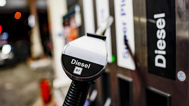 Wie viel der Liter Diesel kostet, wenn die EU keine Erd&ouml;lprodukte mehr aus Russland abnimmt, l&auml;sst sich nicht sicher vorhersagen.