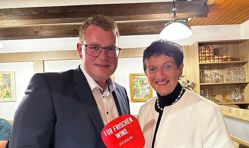 Holger Grie&szlig;hammer  ist wahrscheinlich der Nachfolger von Inge Aures im Landtag.