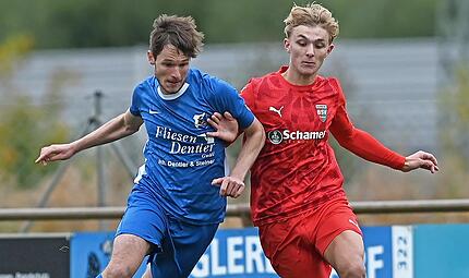 Die SpVgg Zackern um Jochen Spurny (Bild Links) k&auml;mpft in der Bezirksliga Mittelfranken Nord um den Klassenerhalt.