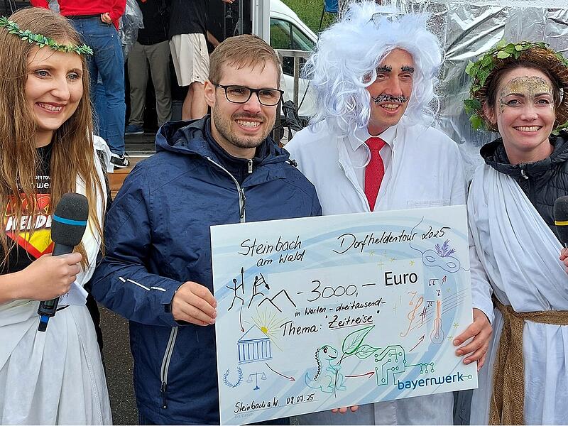 Dorfheldentour 2025 in Steinbach am Wald.Dorfhelden-Tour 2025 macht Halt in Steinbach am Wald.