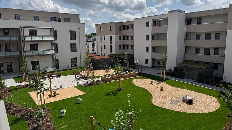Schl&uuml;ssel&uuml;bergabe He&szlig;dorf