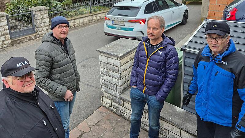 Die Anwohner am Anger in Reckendorf können zur Rush-Hour kaum noch ihre Häuser verlassen.