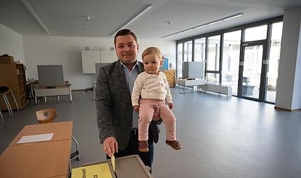 Andreas Robisch (SPD) wird neuer Bürgermeister in Michelau. Andreas Robisch (SPD) wird neuer Bürgermeister in Michelau.