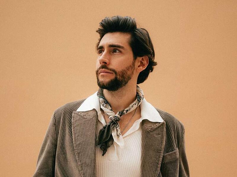 HUK-Coburg-Open-Air-Sommer: Alvaro Soler kommt am Donnerstag, 18. Juni 2026, in die Kulturfabrik Cortendorf. 