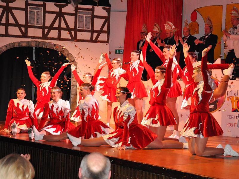 Büttensitzung in Hofheim: Saisonstart beim Carneval Club
