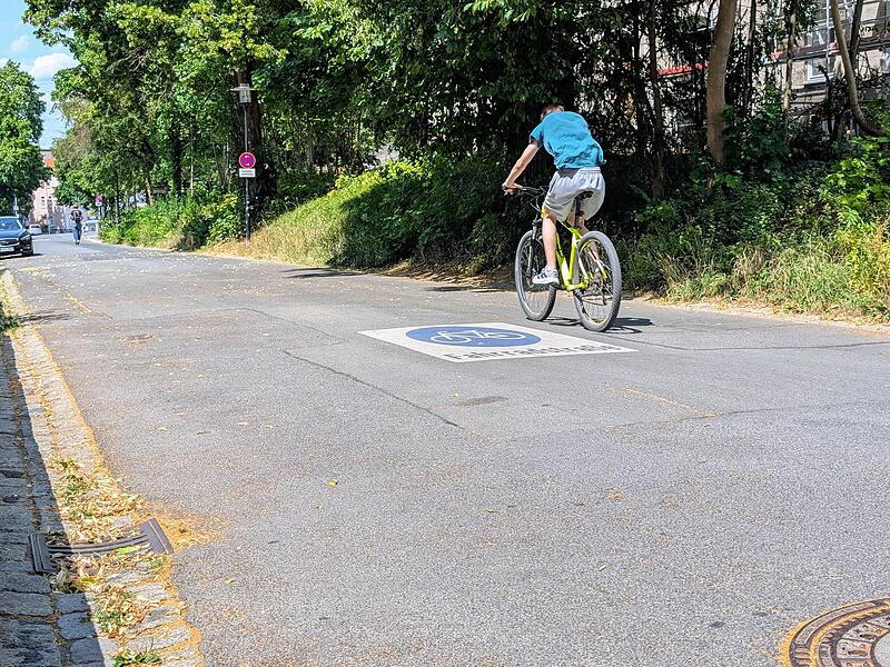 Fahrradfahrer Coburger Allee Fahrradfahrer Coburger Allee