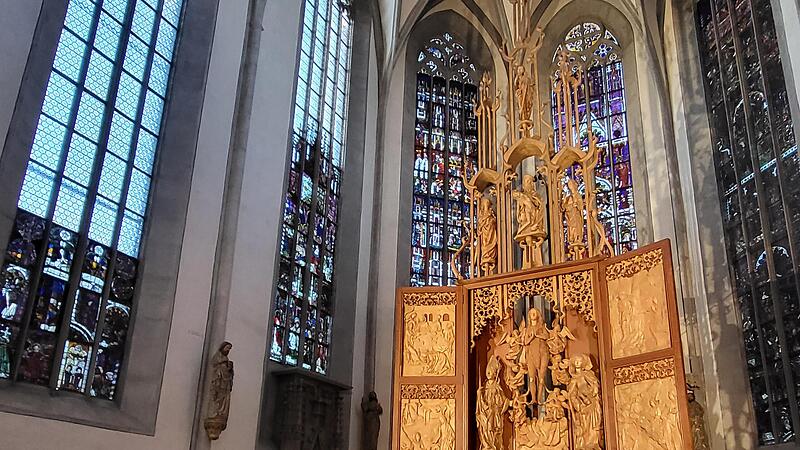Groß war das Publikumsinteresse am Vortrag der Kunsthistorikerin Claudia Lichte über den Münnerstädter Riemenschneideraltar. Groß war das Publikumsinteresse am Vortrag der Kunsthistorikerin Claudia Lichte über den Münnerstädter Riemenschneideraltar.