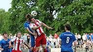 SV Weichendorf fordert SG Vorra/Stappenbach in Pettstadt Oliver Ohland (vorne) und der SV Weichendorf fahren mit einem 4:0-Sieg gegen Kleukheim Rücken nach Pettstadt.
