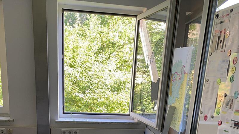 Zeugen nach Einbr&uuml;chen in Firmen im Kreis Coburg gesucht