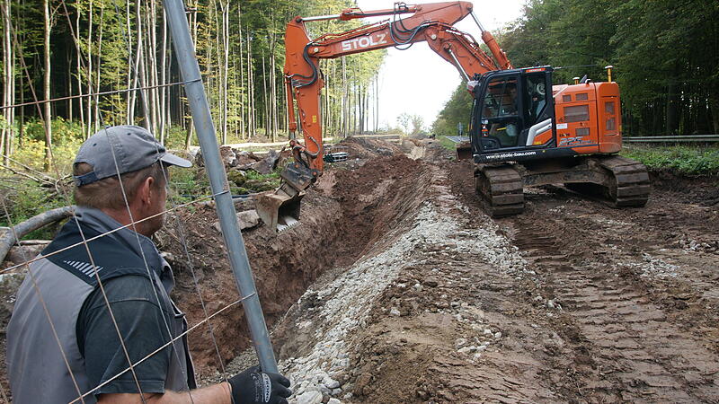 Am Hammelburger Berg bei Bad Br&uuml;ckenau ruhen die Bauarbeiten f&uuml;r den Ausbau