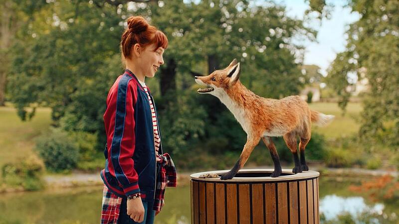 Ida (Emilia Maier)  mit ihrem magischen Fuchs Rabbat kommen wieder nach Bamberg.