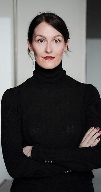 Krimiautorin Alex Beer kommt nach Haßfurt.