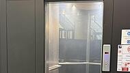 Großalarm in Erlanger Einkaufszentrum: "Kleine Ursache - große Wirkung" Großalarm in Erlanger Einkaufszentrum: "Kleine Ursache - große Wirkung"
