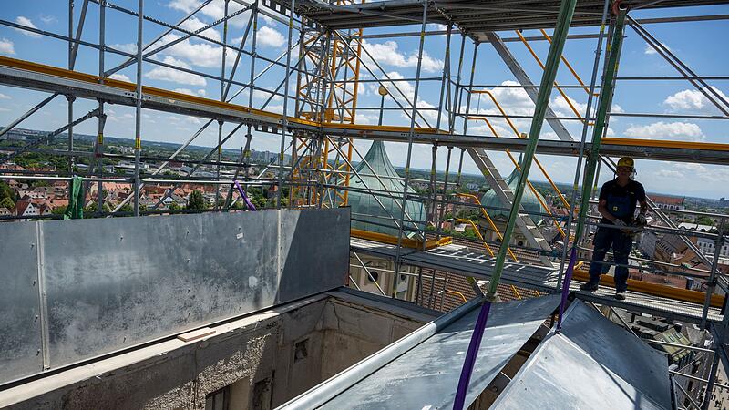 Sanierung des historischen Perlachturms in Augsburg