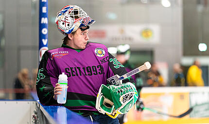 Selbstvertrauen und stetige Entwicklung: Luca Ganz bleibt Torh&uuml;ter der H&ouml;chstadt Alligators, soll seinen Weg weiter im Team mit Nico Zimmermann gehen.