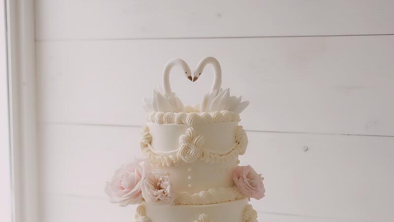 Bunt und s&uuml;&szlig;: Indira Groegers Kuchenkunst