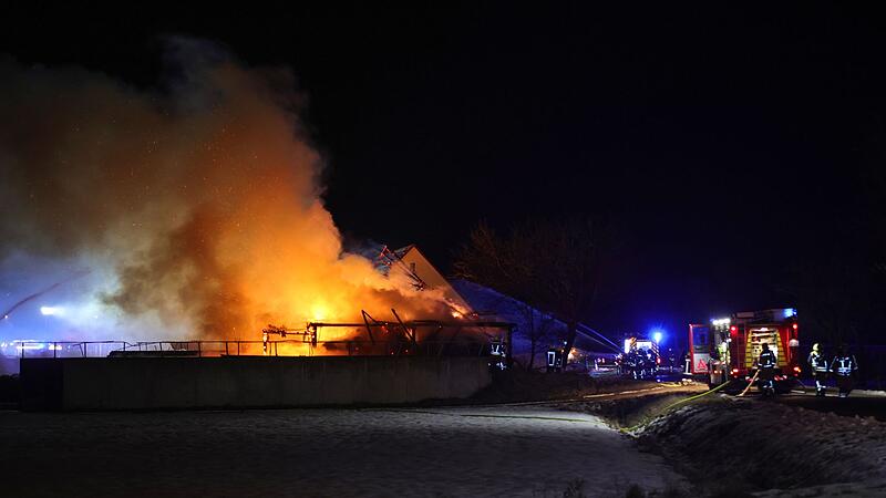 Scheune brennt in Burgbernheim nieder