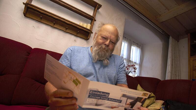 Karl-Heinz Parzefall im September 2023: F&uuml;r seine Heldentat ehrte ihn damals das bayerische InnenministeriumForchheim & Fr&auml;nkische Schweiz