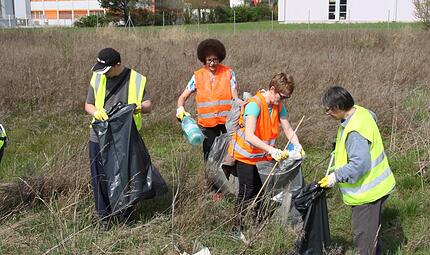 Sogar die Wiesen wurden durchk&auml;mmt.