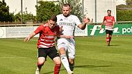 Der FC Marktgraitz um Patrik Brüssow (links) misste sich in der Relegation zur Kreisliga mit der SG Roth-Main.  Anpfiff ist am Freitag um 18 Uhr auf dem Gelände des FC Altenkunstadt.