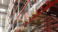 Dieses Hochregallager betreibt Lekkerland in Höchstadt. Nun könnte es nach Mühlhausen umziehen.