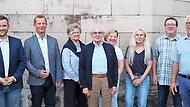 Der neue Vorstand (v.l.): Bezirksheimatpfleger G&uuml;nter Dippold, Dritter B&uuml;rgermeister Markus &Ouml;sterlein, Uwe Detsch (Kassenpr&uuml;fer), Lore Walker, Manfred Raum, Edith Karl, Odette Eisentr&auml;ger-Sarter, Udo Gellner, Dirk Eilers und Manfred Blinzler.