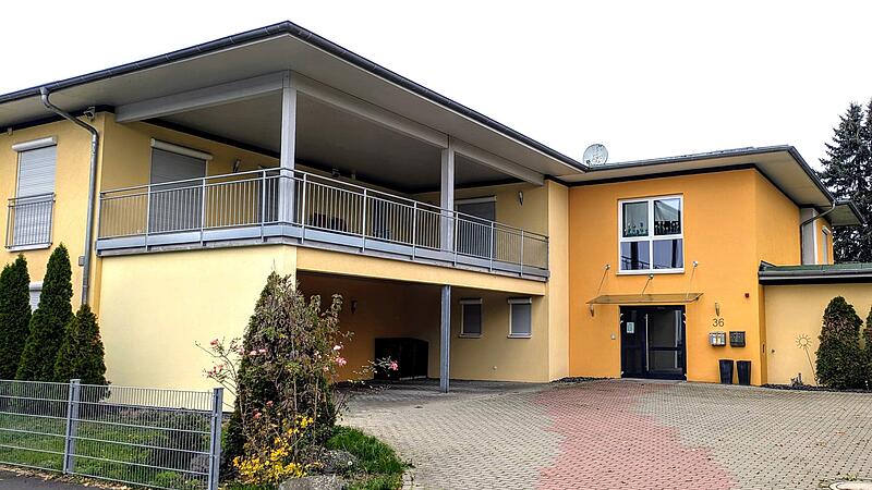 Das seit über zwei Jahren leerstehende Haus „Kissinger Sonne“ in Garitz.