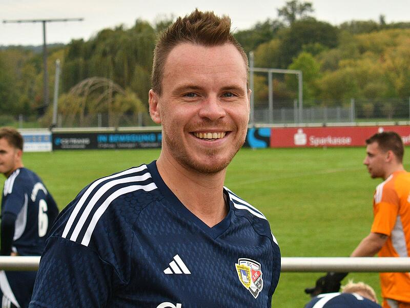 Strahlemann: Florian Fischbach pr&auml;gt das Spiel der SG Steinbach/Hirschfeld, erzielte bis dato 25 Tore und legte elf weitere vor.