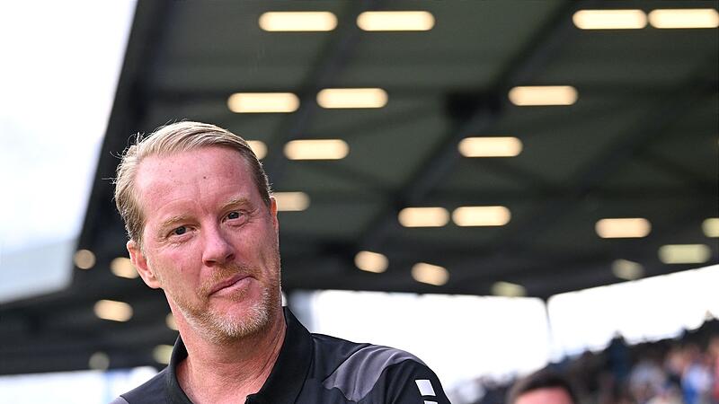 Trainer Timo Schultz vom VfL Osnabr&uuml;ck