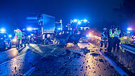 Geisterfahrer verursacht schweren Unfall auf der A70: Fahrschulauto beteiligt Geisterfahrer verursacht schweren Unfall auf der A70: Fahrschulauto beteiligt