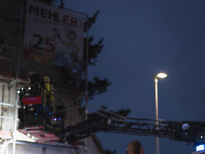Brand in der Von-Seckendorff-StraßeDie schönsten Impressionen der 24-Stunden-Übung der Feuerwehr Herzogenaurach Brand in der Von-Seckendorff-Straße