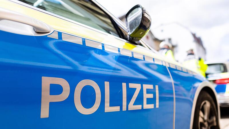 Die Polizei im Landkreis Kitzingen hatte am Wochenende wieder alle Hände voll zu tun. Die Polizei im Landkreis Kitzingen hatte am Wochenende wieder alle Hände voll zu tun.