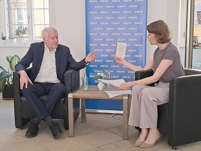 Afternoontea mit Seehofer