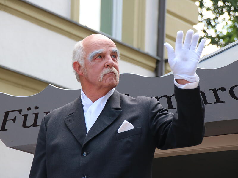Otto F&uuml;rst von BismarckDas war der Rakoczy-Festzug 2024 in Bildern