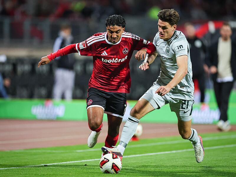 1. FC Nürnberg - VfL Wolfsburg 1. FC Nürnberg - VfL Wolfsburg
